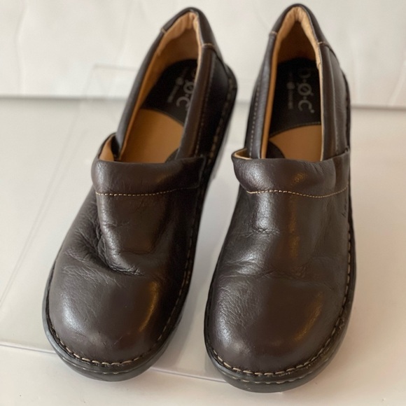 b.o.c. Women's Brown Leather Peggy Clog Comfort Loafer Flats Slip-On Shoes, 11 - Picture 3 of 7
